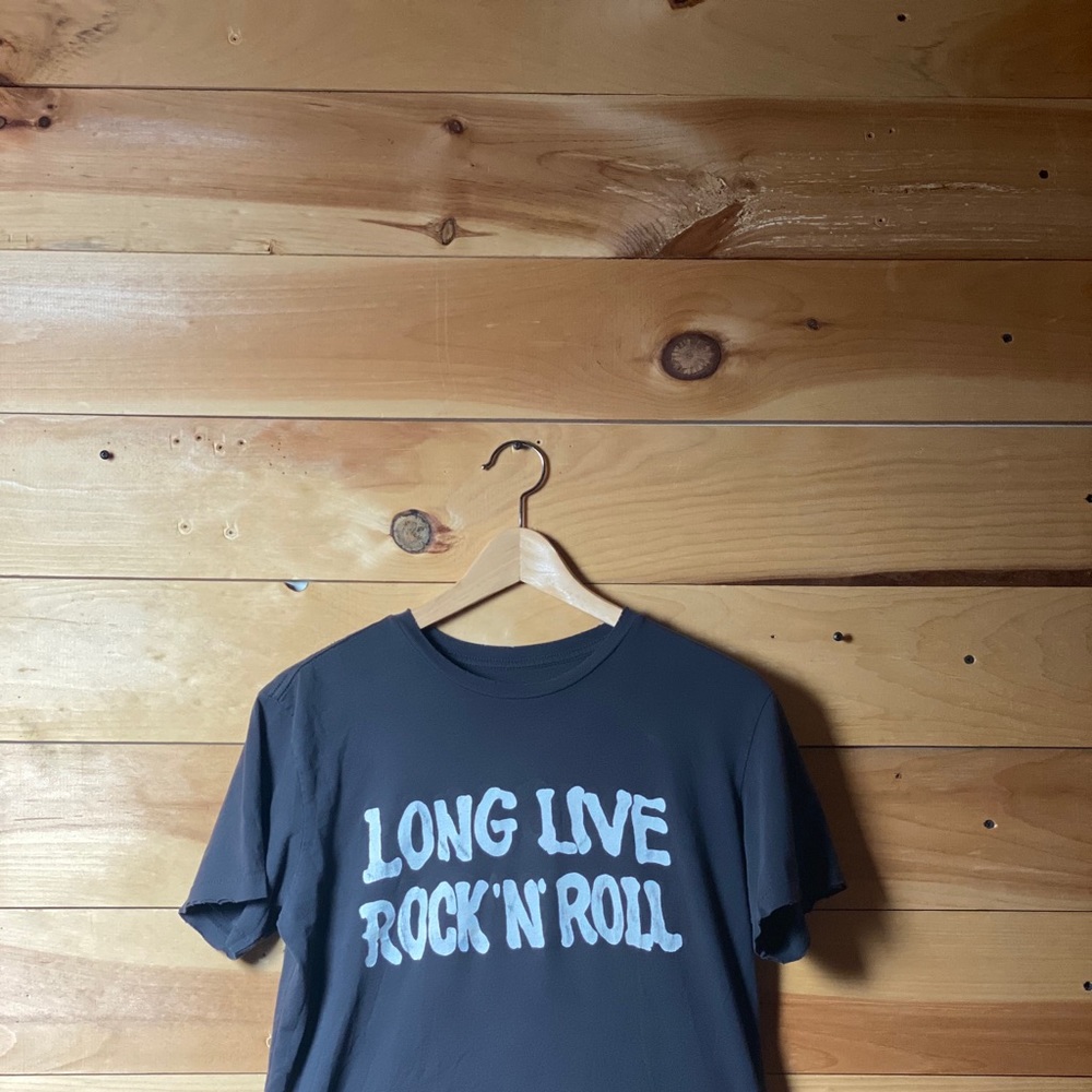 T—shirt